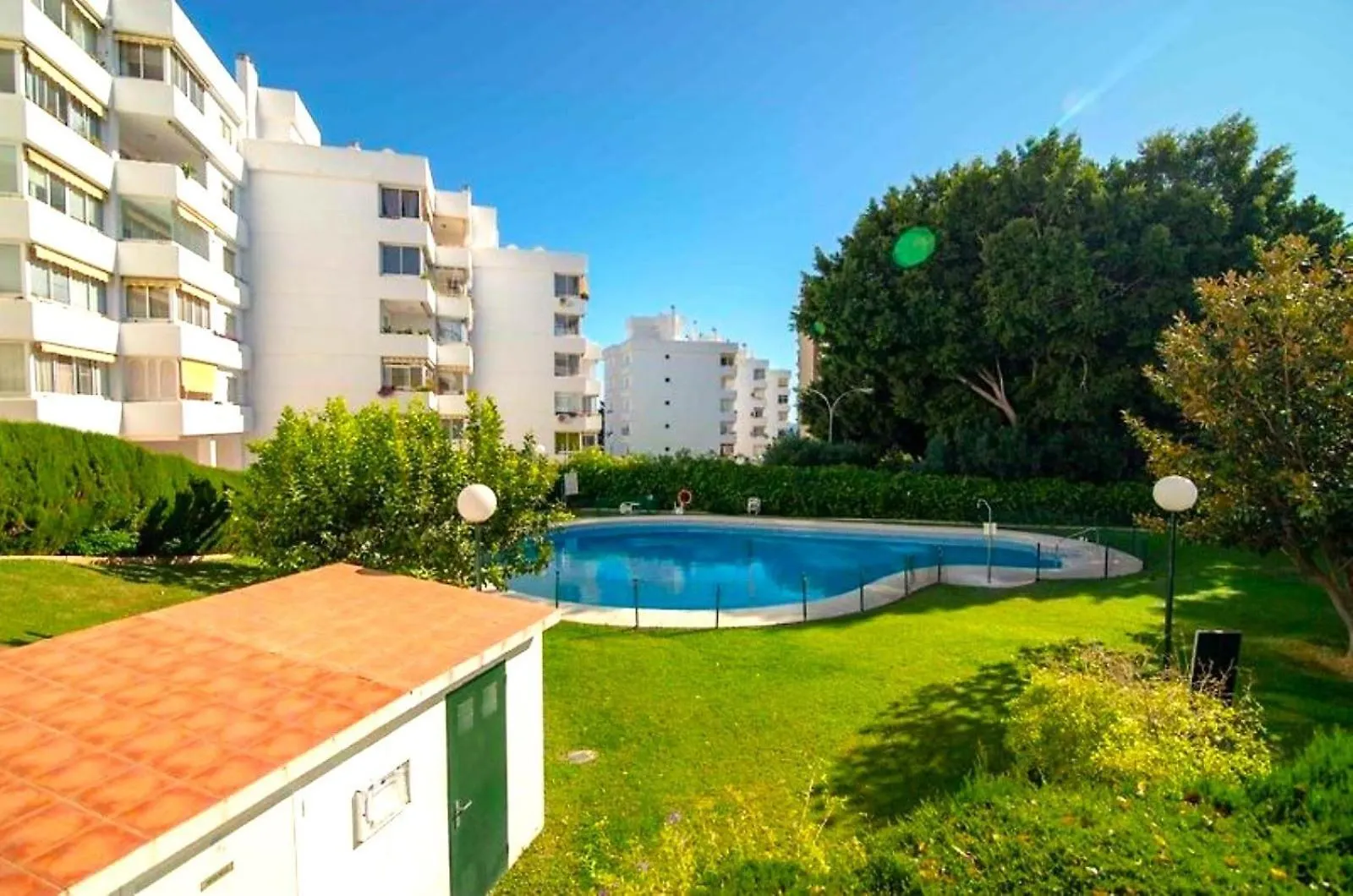 The Charming Oasis! 2 Bedrooms - By Hellodomik Benalmádena Appartement