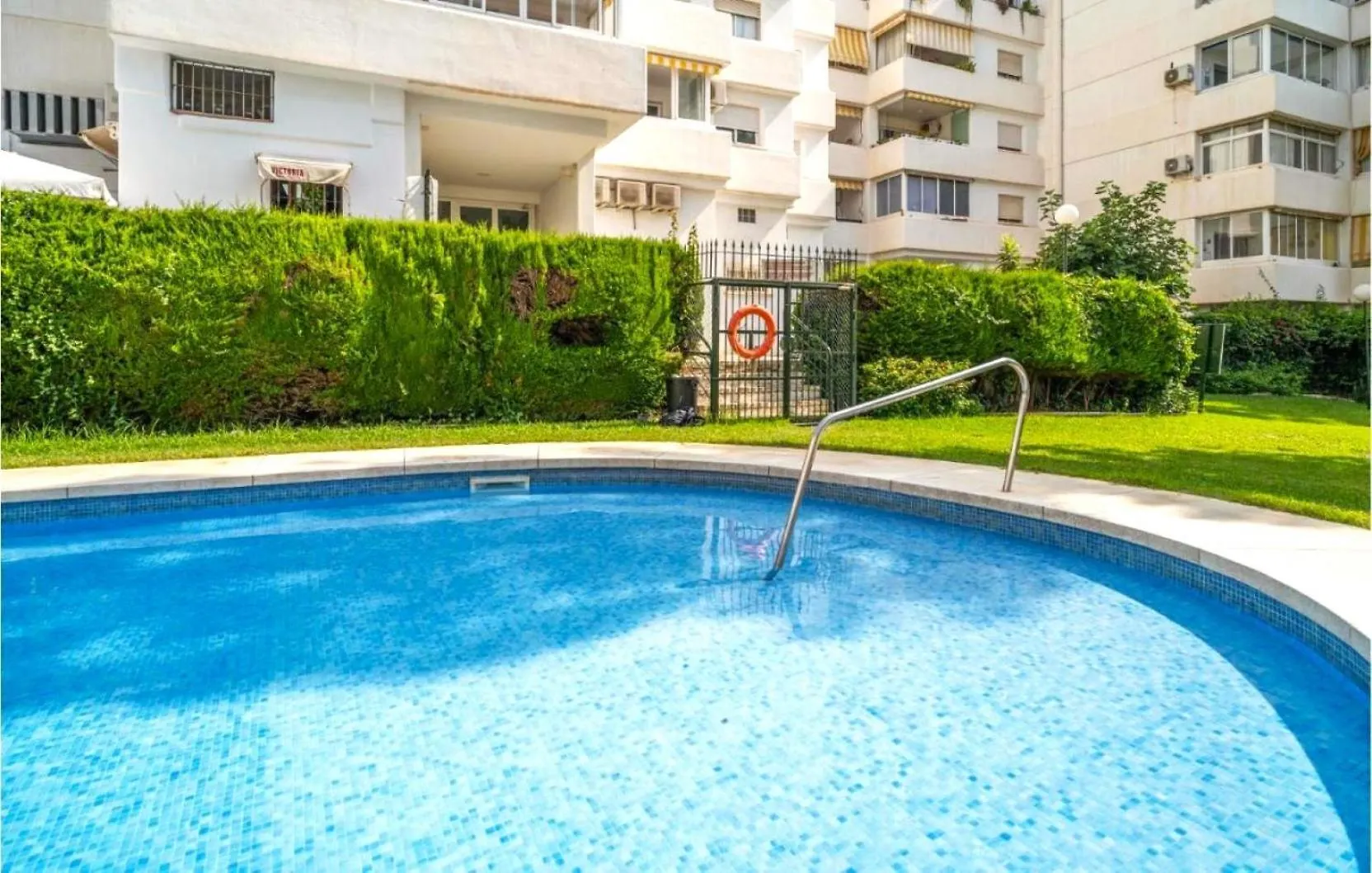The Charming Oasis! 2 Bedrooms - By Hellodomik Benalmádena Apartament